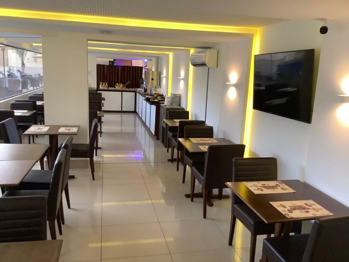 Goldflat Cabo Branco - Conforto Sua Familia Apartment *